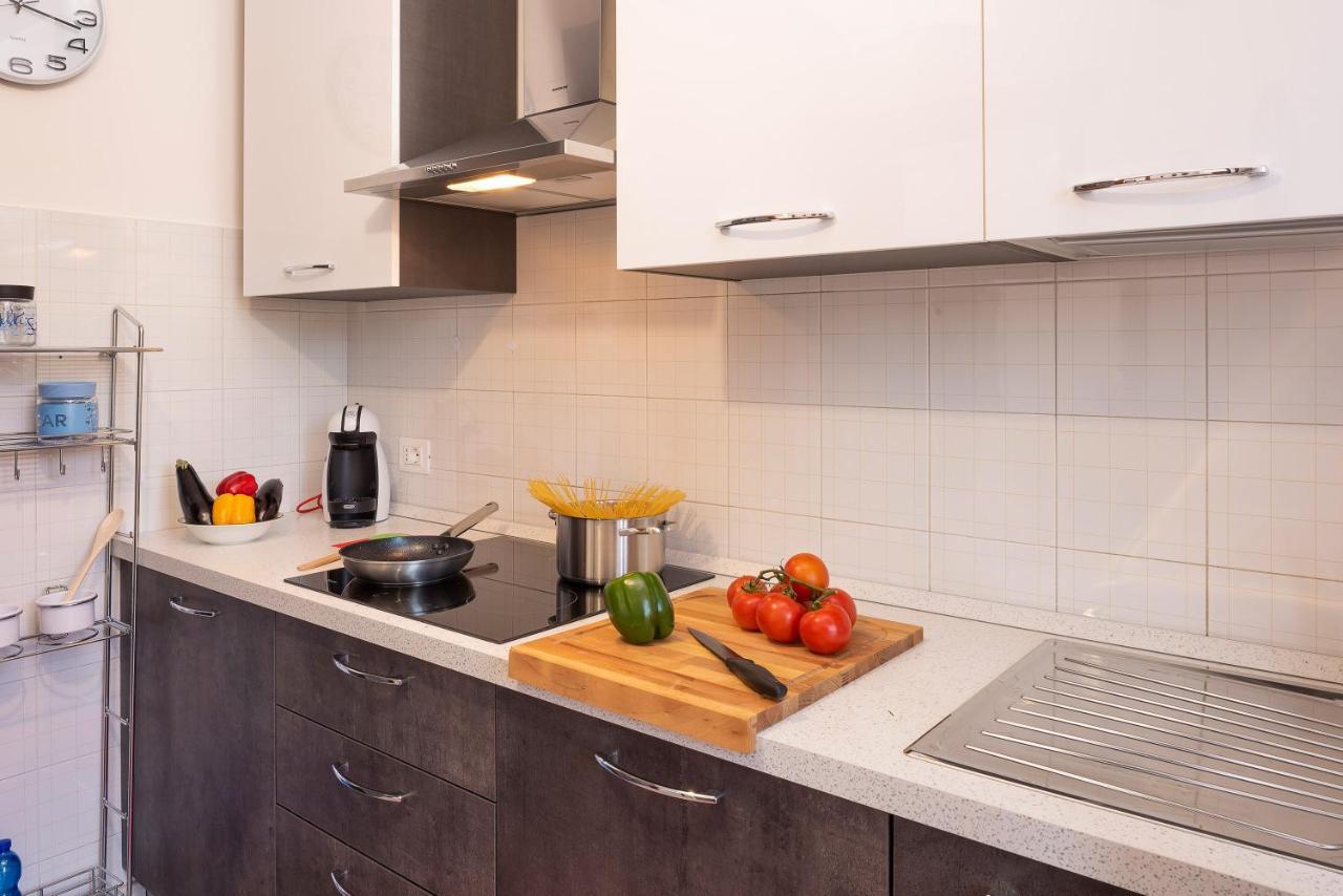 Casa Poppea Apartment Bardolino Bagian luar foto